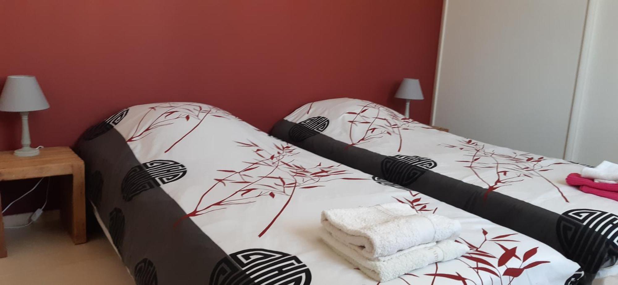 Villa Jasmin Régusse الغرفة الصورة